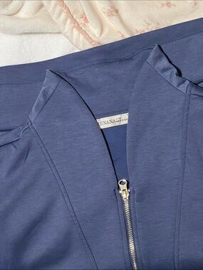 NWOT Zenana Top L/XL